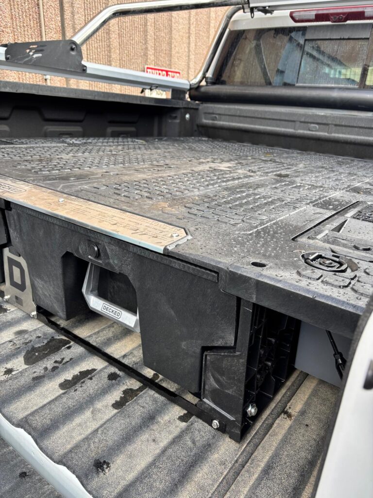 זיווד שברולט סילברדו טכנואלקטריק (1)